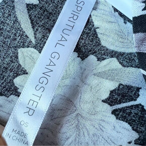 Spiritual Gangster floral kimono duster top - Picture 3 of 8